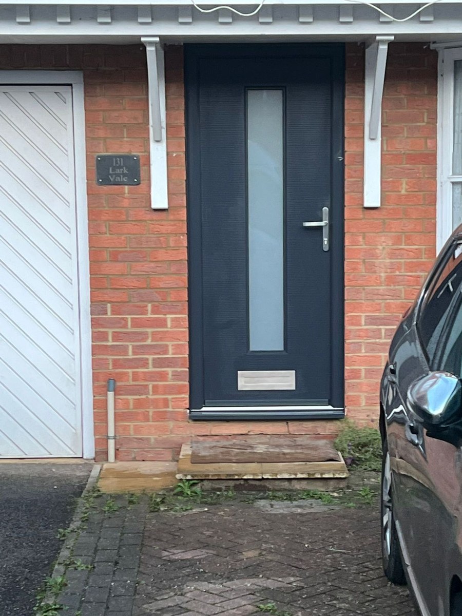 Radley composite front door installation in Buckinghamshire - job 16