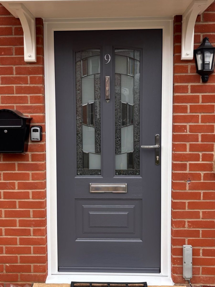 Radley composite front door installation in Buckinghamshire - job 30