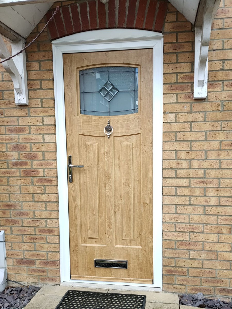 Radley composite front door installation in Buckinghamshire - job 42